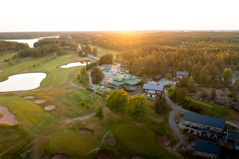 Ilmakuva Kultaranta Resortin golfkentästä